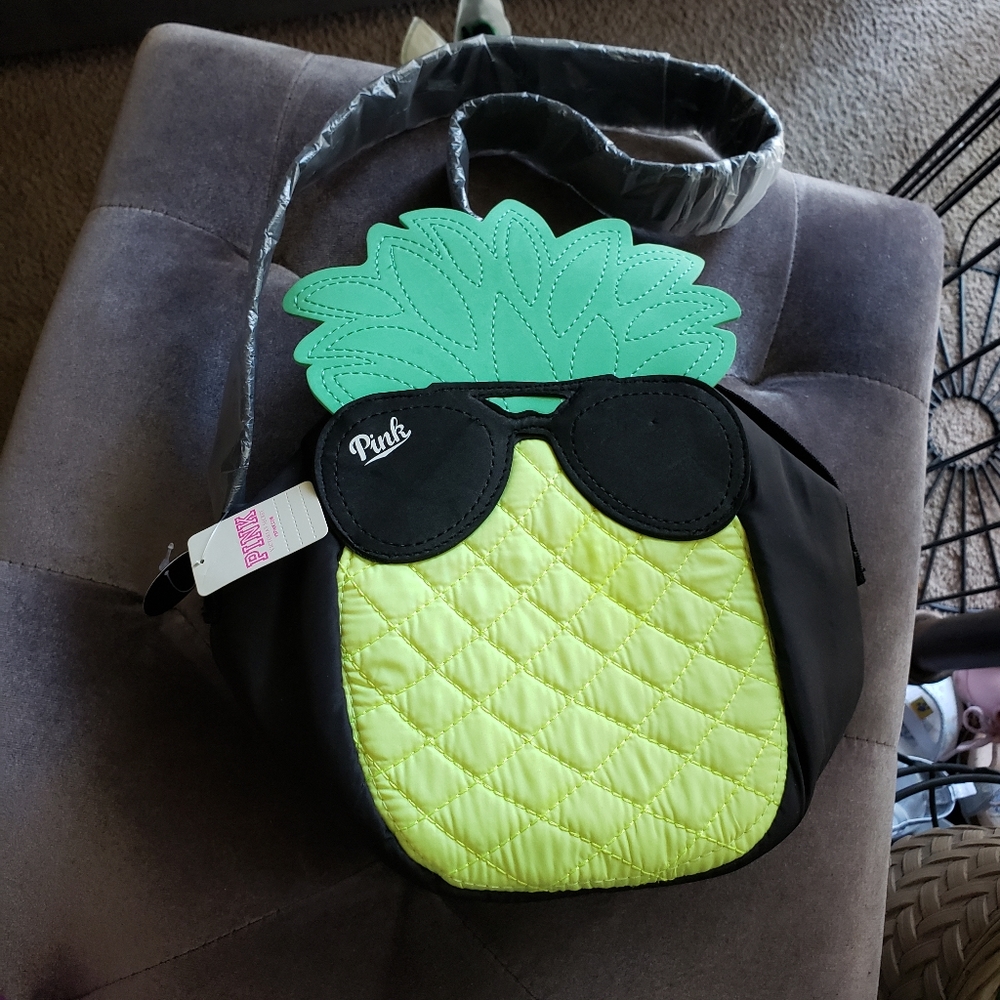 NWT Victoria’s Secret PINK Pineapple Lunch Box Bag Beach Cooler Tote